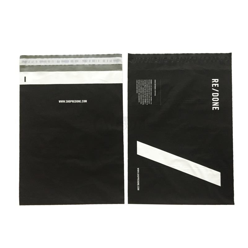 matte black mailing bags